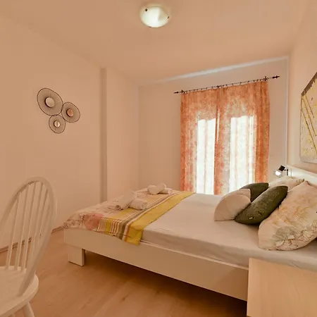 Slava Appartement *