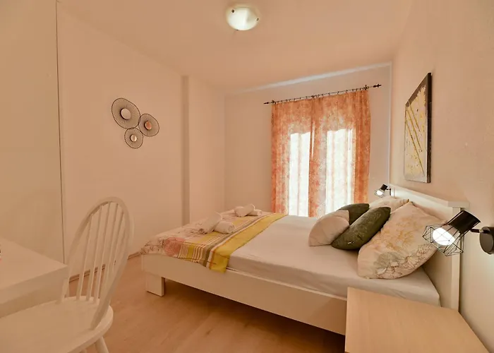 Slava Apartment *